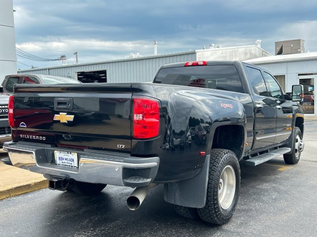 Used 2015 Chevrolet Silverado 3500 LTZ w/ Duramax Plus Package AWD/4WD image 10