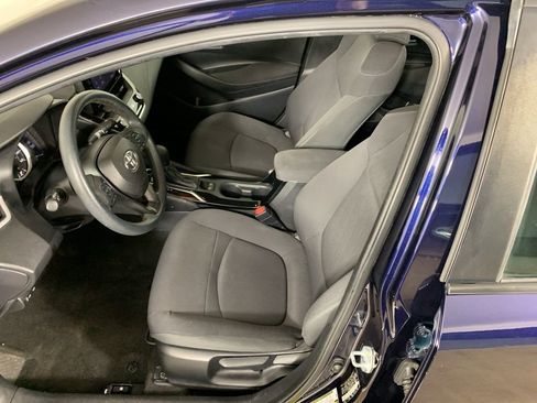 Used 2022 Toyota Corolla LE image 27