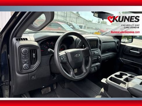 Used 2021 Chevrolet Silverado 1500 Custom Trail Boss w/ Midnight Edition AWD/4WD image 17
