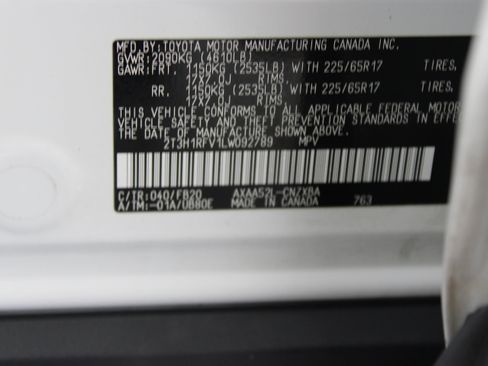 Used 2020 Toyota RAV4 LE FWD image 36