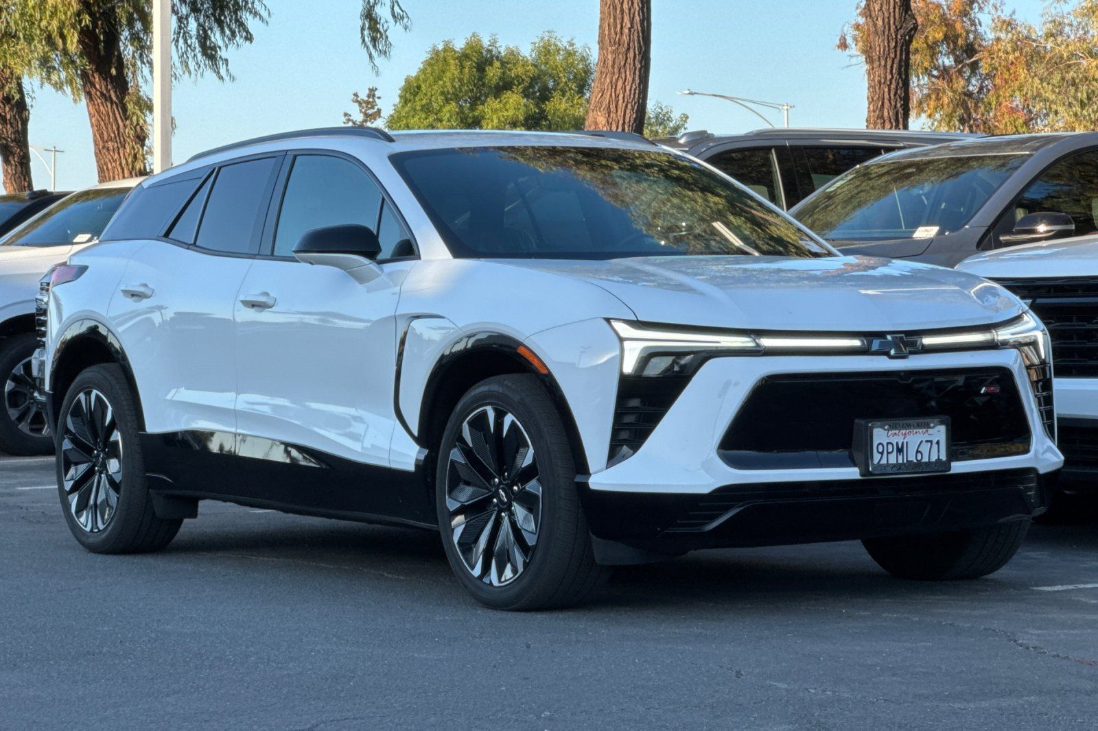 Used 2024 Chevrolet Blazer EV RS AWD/4WD image 2