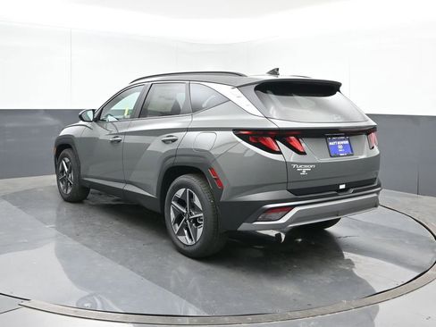 New 2026 Hyundai Tucson SEL w/ Tow & Go Package FWD image 4