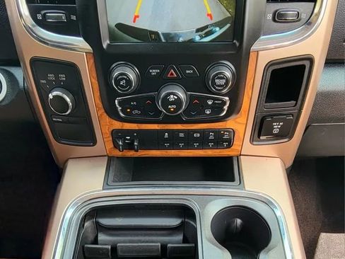 Used 2016 RAM 3500 Laramie Longhorn AWD/4WD image 9