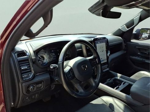 Used 2022 RAM 1500 Limited w/ Body Color Bumper Group AWD/4WD image 12