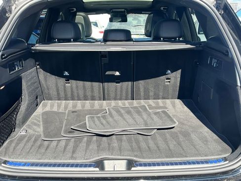 Certified 2025 Mercedes-Benz GLC 300 4MATIC image 19