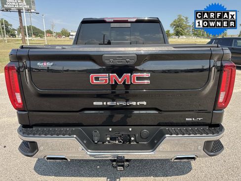 Used 2021 GMC Sierra 1500 SLT w/ SLT Premium Plus Package AWD/4WD image 5