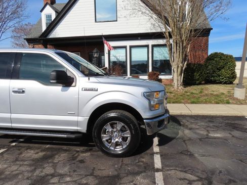 Used 2015 Ford F150 XLT w/ Equipment Group 301A Mid image 11