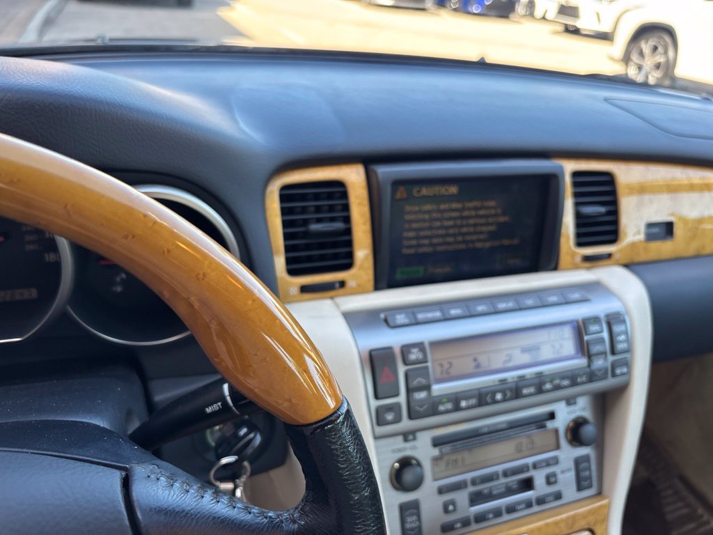 Used 2005 Lexus SC 430 Convertible RWD image 26