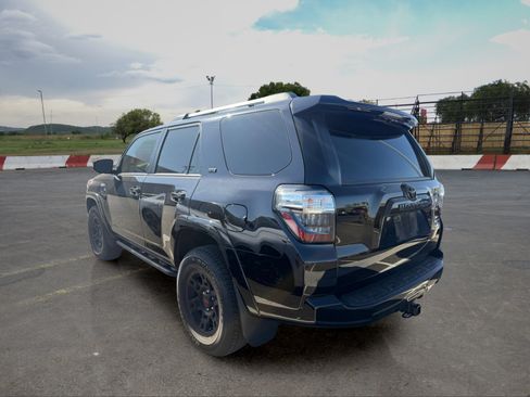 Used 2024 Toyota 4Runner SR5 Premium w/ Moonroof Package AWD/4WD image 4