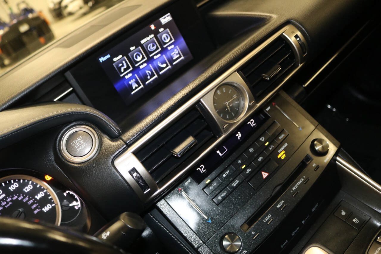 Used 2016 Lexus IS 200t w/ Navigation System Package RWD image 26