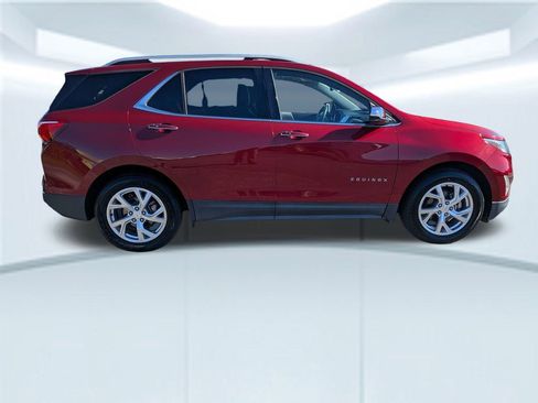 Used 2018 Chevrolet Equinox Premier image 7