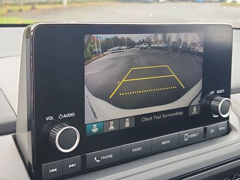 Certified 2025 Honda Accord SE image 20