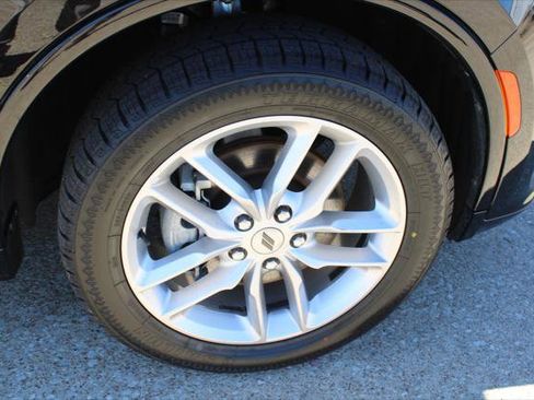 Certified 2024 Dodge Durango GT image 14