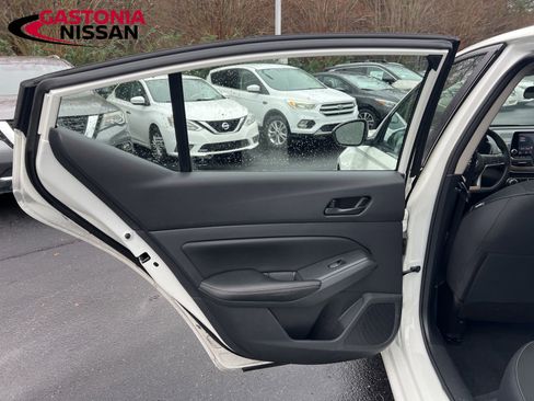 Used 2024 Nissan Altima 2.5 SV image 35