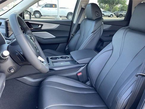 Certified 2025 Acura MDX FWD image 23