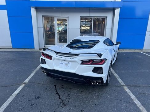 Used 2023 Chevrolet Corvette Stingray Premium Cpe image 9