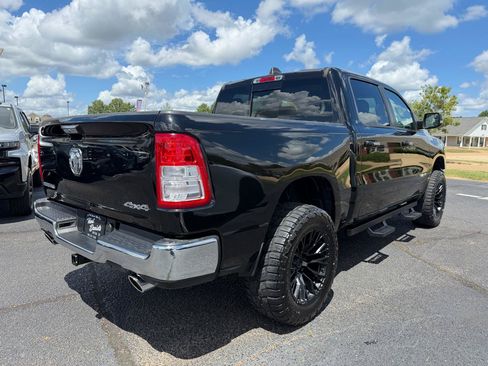 Used 2020 RAM 1500 Big Horn AWD/4WD image 4