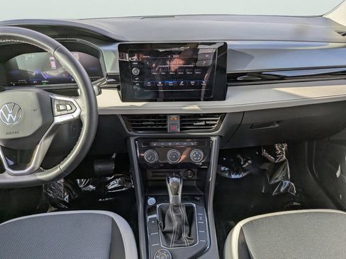 Certified 2025 Volkswagen Taos S AWD/4WD image 13