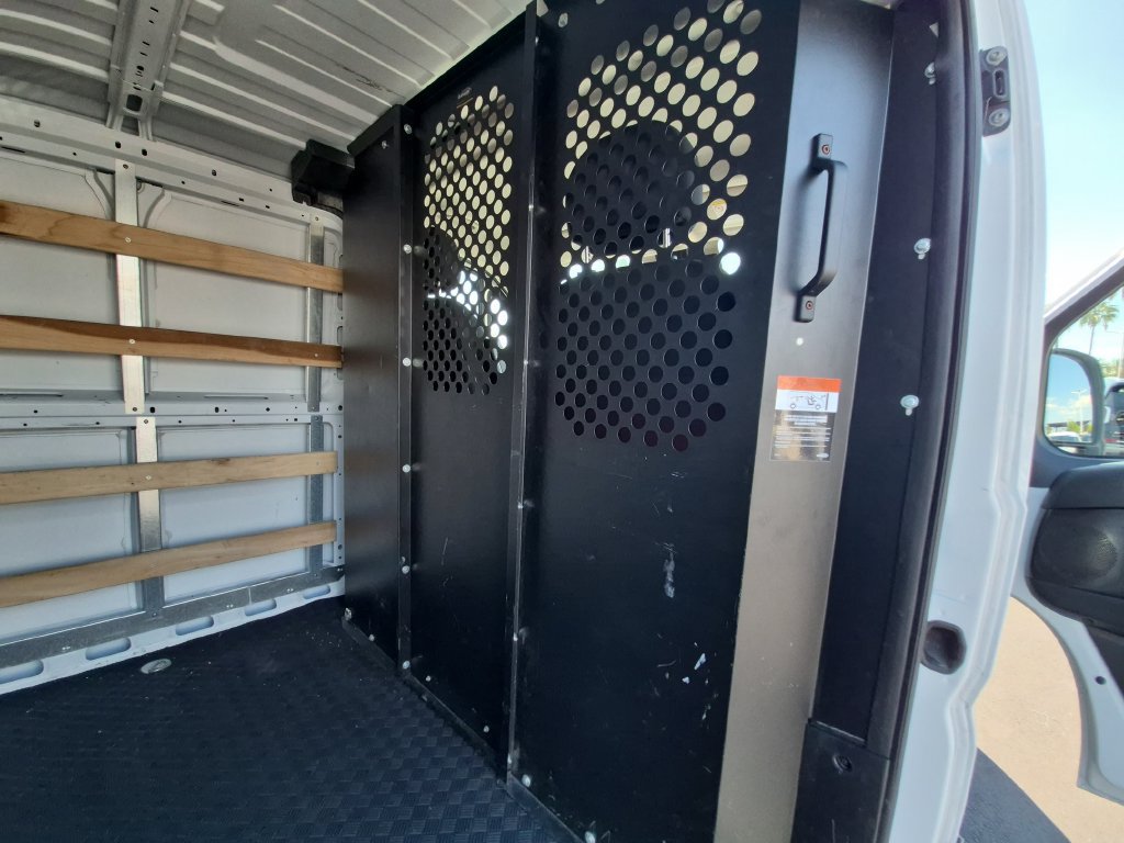 Used 2025 RAM ProMaster 2500 w/ U-Haul Equipment Group FWD image 27