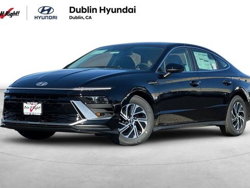 New 2026 Hyundai Sonata Blue FWD image 1