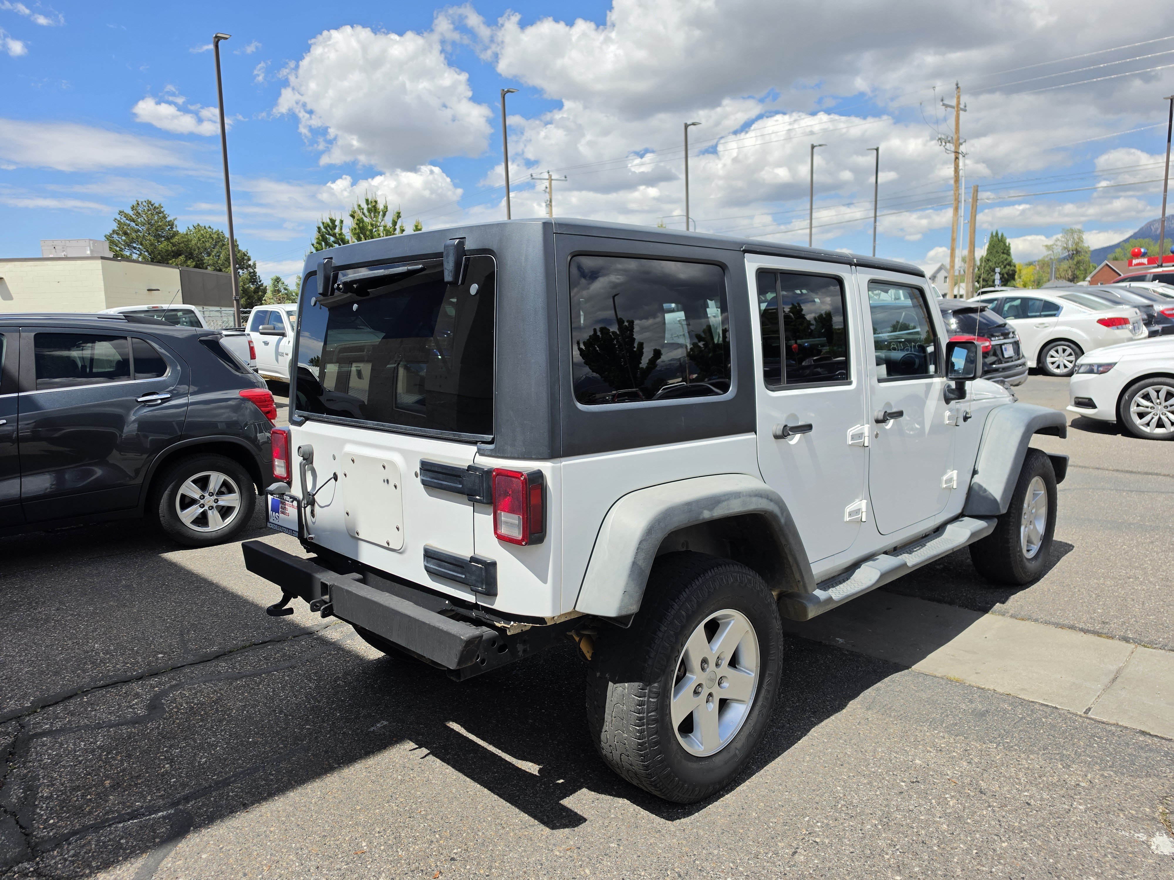 Used 2014 Jeep Wrangler Unlimited Sport AWD/4WD image 6