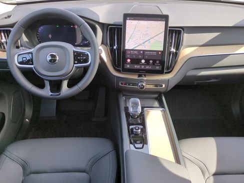 New 2026 Volvo XC60 B5 Plus w/ Protection Package Premier AWD/4WD image 10