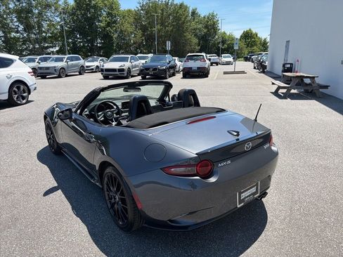 Used 2016 MAZDA MX-5 Miata Club w/ Brembo/BBS Package RWD image 8