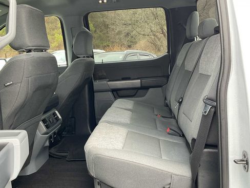 Used 2022 Ford F150 XLT w/ Equipment Group 302A High image 43