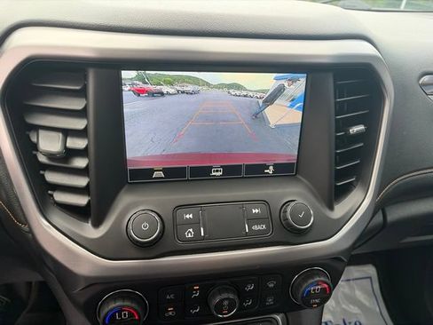 Used 2021 GMC Acadia AT4 w/ Preferred Package AWD/4WD image 17