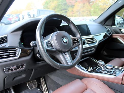 Used 2019 BMW X5 xDrive40i w/ M Sport Package image 20