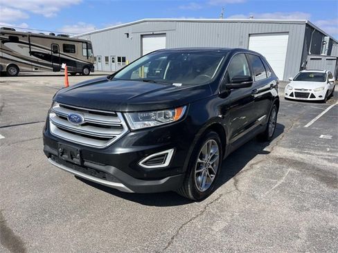 Used 2015 Ford Edge Titanium w/ Equipment Group 302A image 7