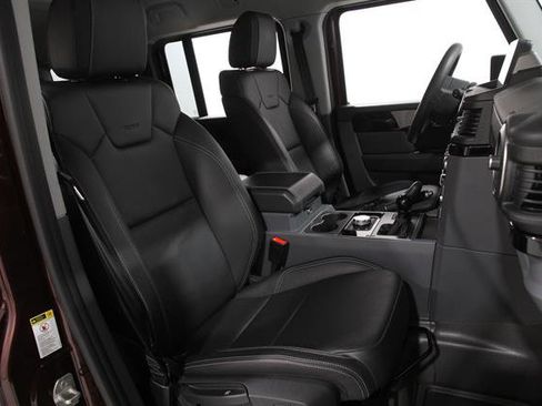 Used 2024 INEOS Grenadier Fieldmaster image 20