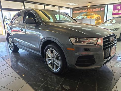 Used 2017 Audi Q3 2.0T Premium image 4