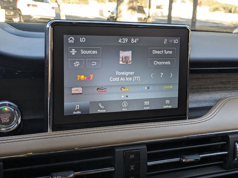 Used 2022 Lincoln Corsair Reserve w/ Elements Package image 14