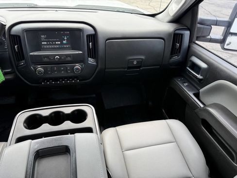 Used 2018 Chevrolet Silverado 2500 W/T w/ WT Fleet Convenience Package image 28