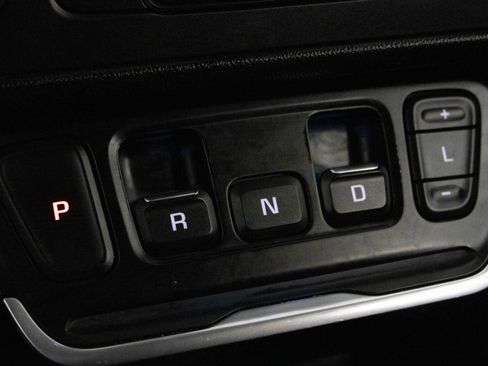 Used 2019 GMC Terrain Denali w/ Advanced Safety Package image 26