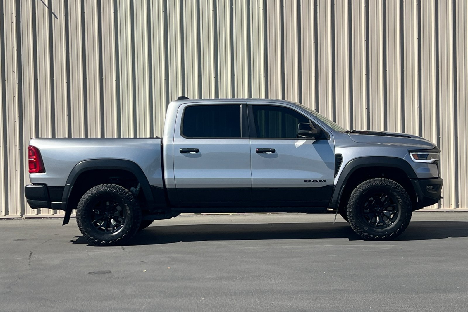 Used 2025 RAM 1500 RHO w/ RHO Level 1 Equipment Group AWD/4WD image 3