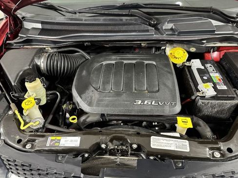 Used 2014 Dodge Grand Caravan American Value Package w/ UConnect Hands-Free Group image 27