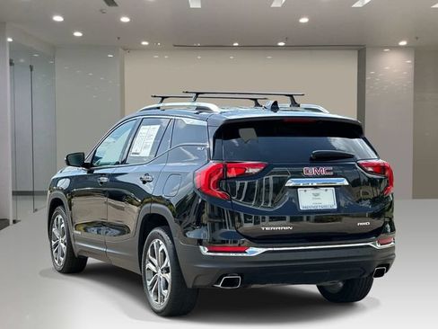 Used 2019 GMC Terrain SLT w/ Preferred Package AWD/4WD image 3