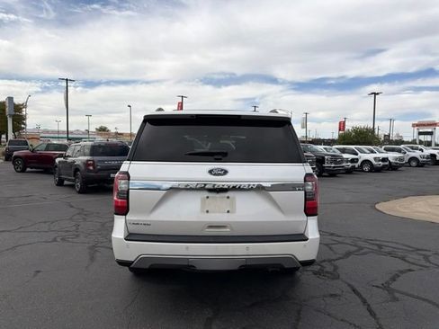Used 2018 Ford Expedition Limited w/ Equipment Group 301A AWD/4WD image 7