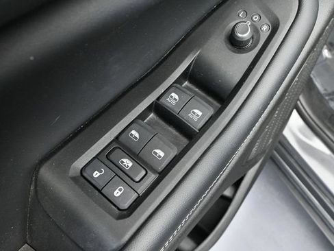 Used 2024 Jeep Grand Cherokee Altitude AWD/4WD image 21