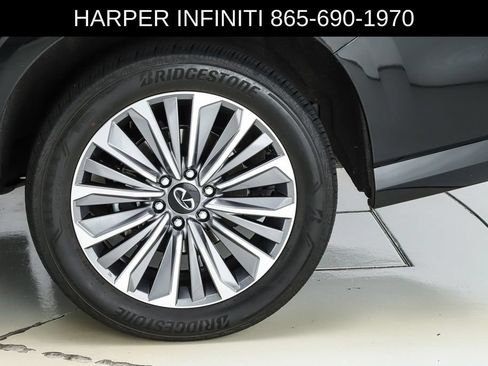 Used 2025 INFINITI QX80 Sensory AWD/4WD image 47