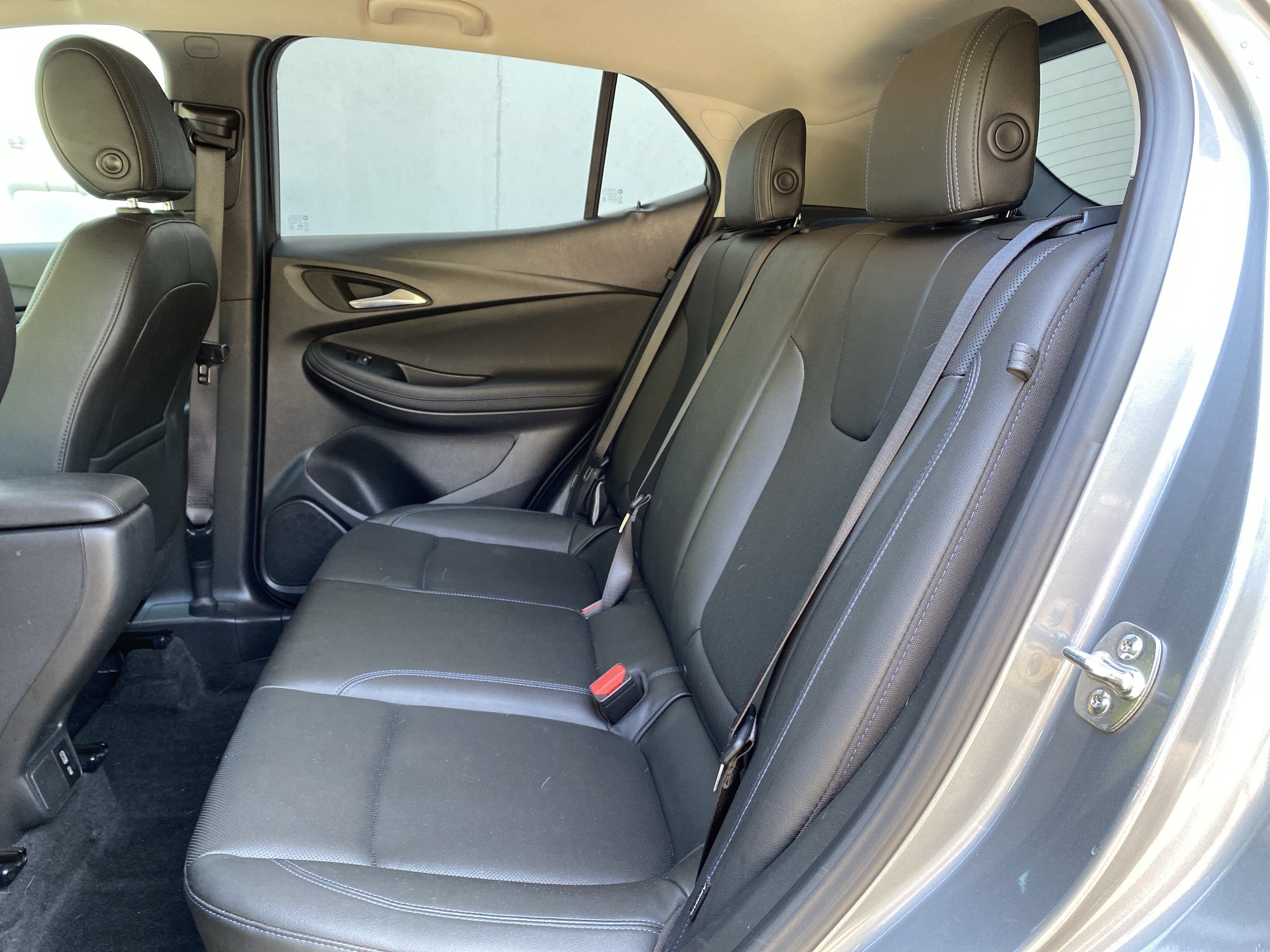 Used 2025 Buick Encore GX Sport Touring FWD image 34