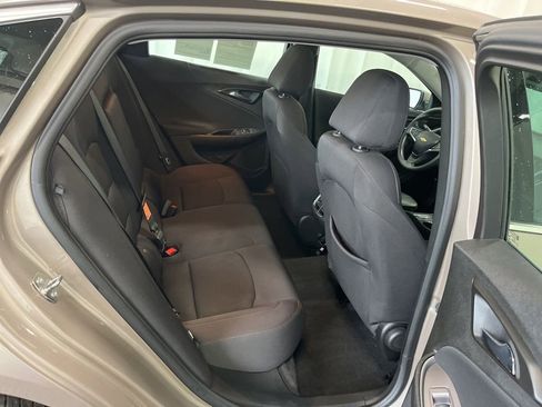 Used 2023 Chevrolet Malibu LT FWD image 21