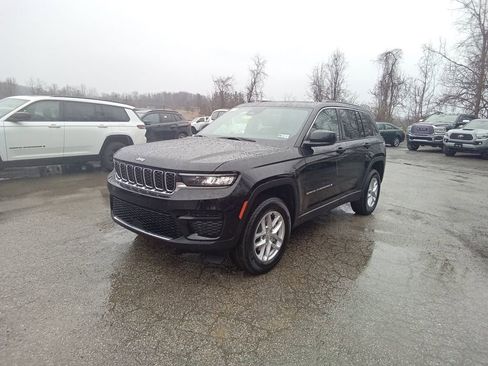 New 2026 Jeep Grand Cherokee Laredo X AWD/4WD image 9