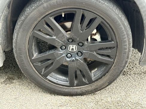 Used 2021 Honda Pilot Special Edition image 8