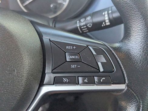 Certified 2025 Nissan Versa SV FWD image 28