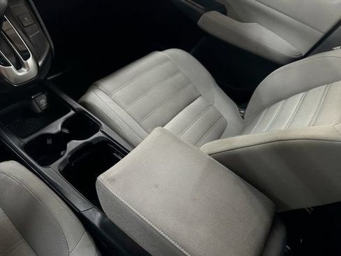Used 2017 Honda CR-V LX image 22