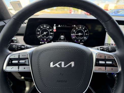 Certified 2023 Kia Telluride SX Prestige X-Pro image 31