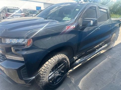 Used 2020 Chevrolet Silverado 1500 LT Trail Boss AWD/4WD image 4